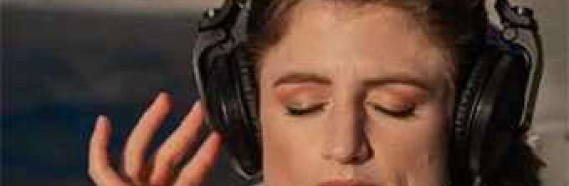 Entertainmen Inc Cover Image