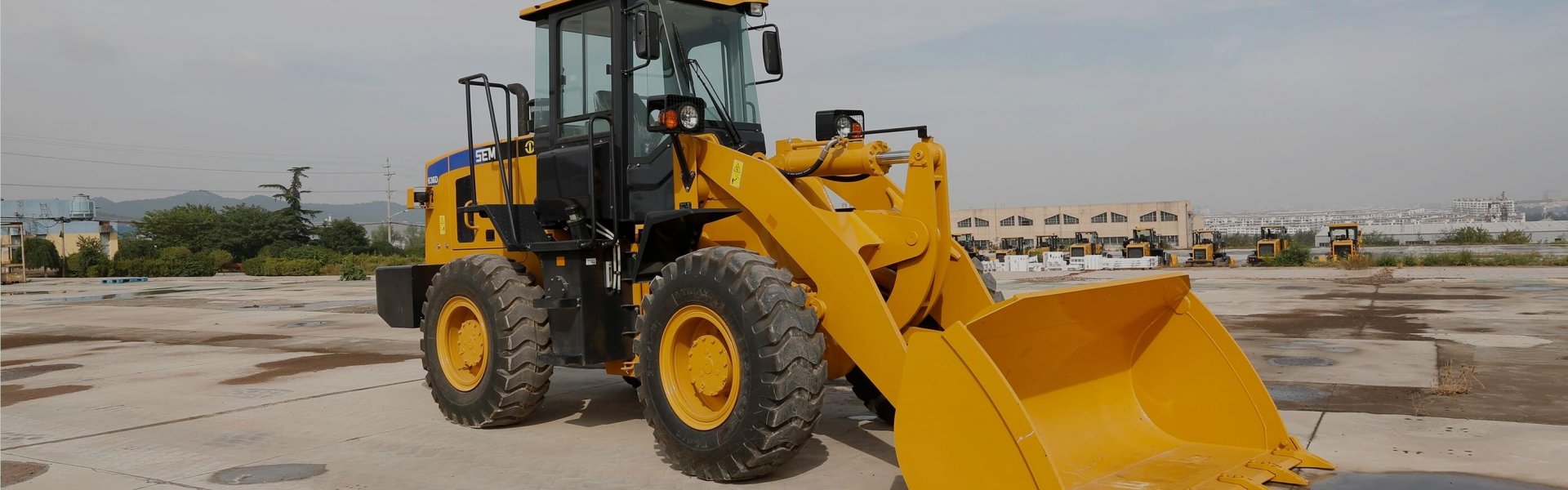 Used wheel loader for sale muscat