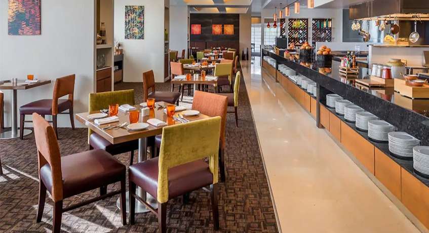 24/7 Gallery Café - Hyatt Place Pune Hinjawadi | Hyatt Dining Club
